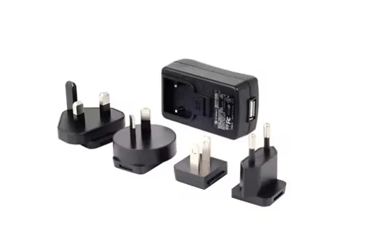 3M™ FR08 USB Şarj Bağlantı Noktalı Elektrik Prizi
